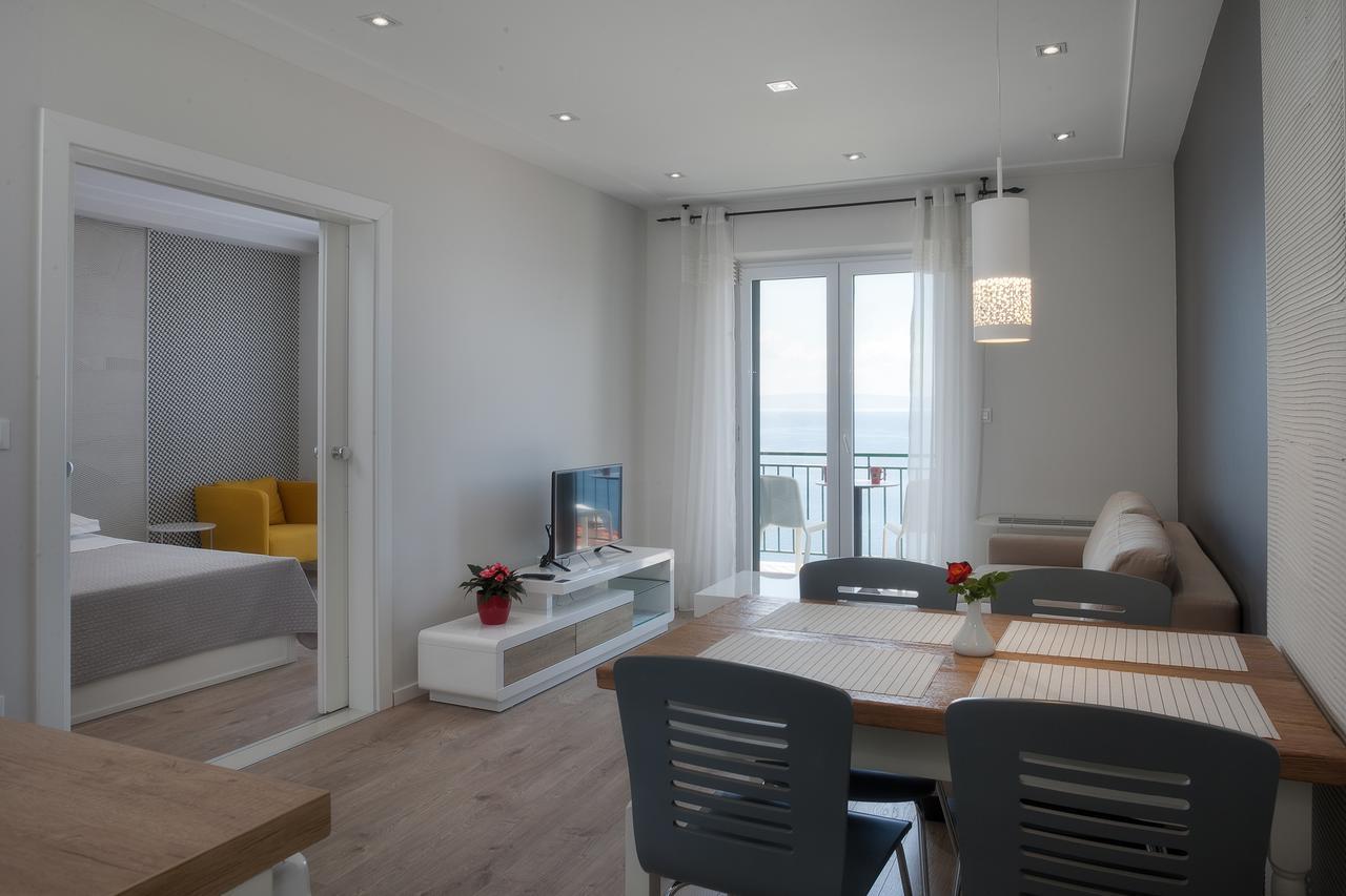 Apartments Juric Brela Εξωτερικό φωτογραφία