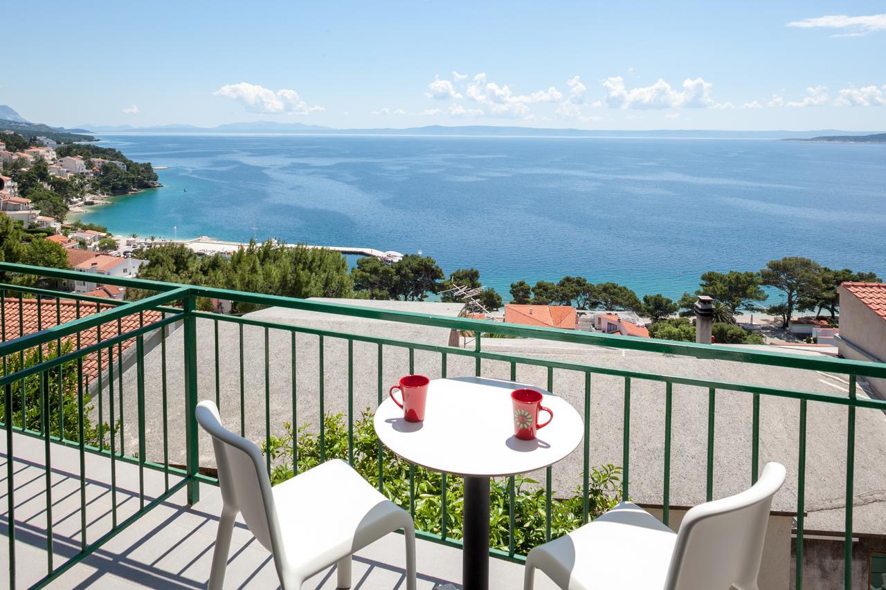 Apartments Juric Brela Εξωτερικό φωτογραφία