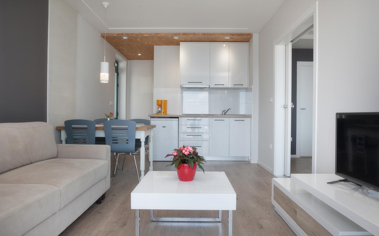 Apartments Juric Brela Εξωτερικό φωτογραφία