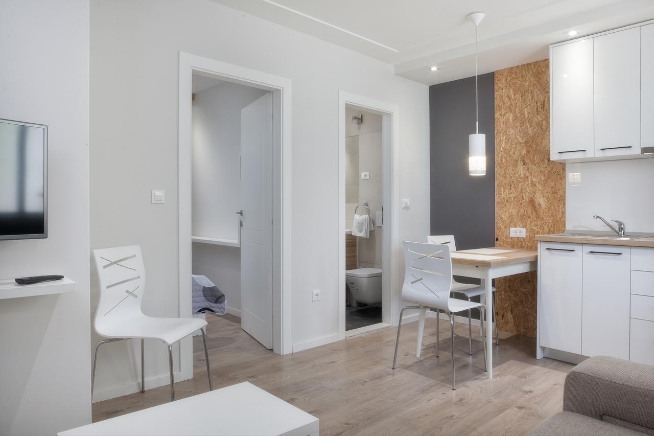 Apartments Juric Brela Εξωτερικό φωτογραφία