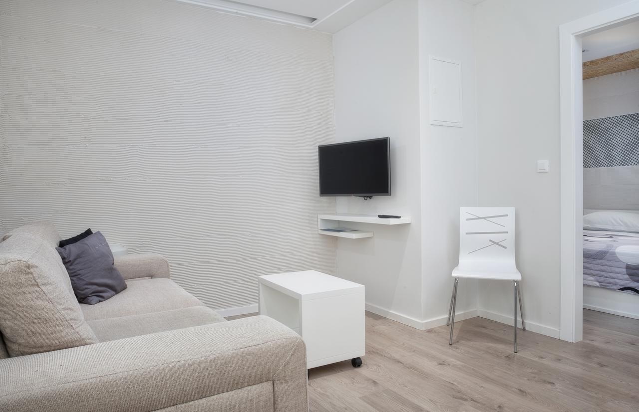 Apartments Juric Brela Εξωτερικό φωτογραφία