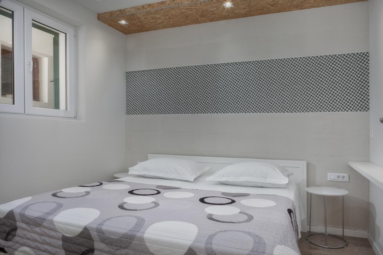 Apartments Juric Brela Εξωτερικό φωτογραφία