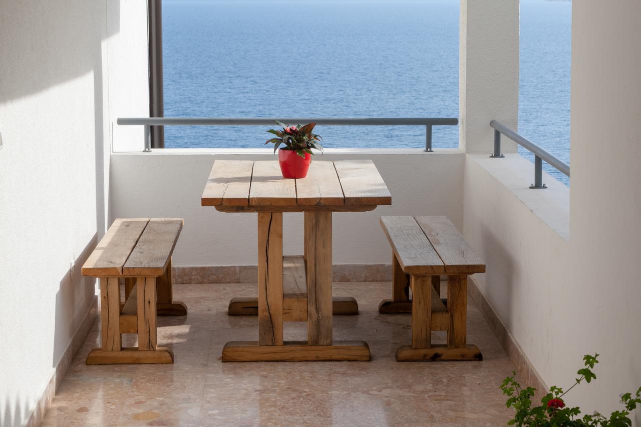 Apartments Juric Brela Εξωτερικό φωτογραφία