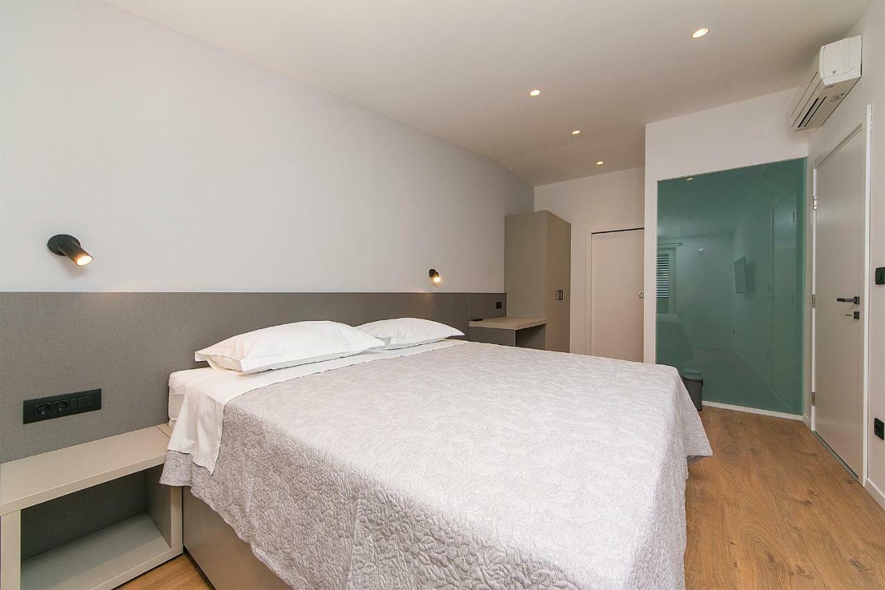 Apartments Juric Brela Εξωτερικό φωτογραφία