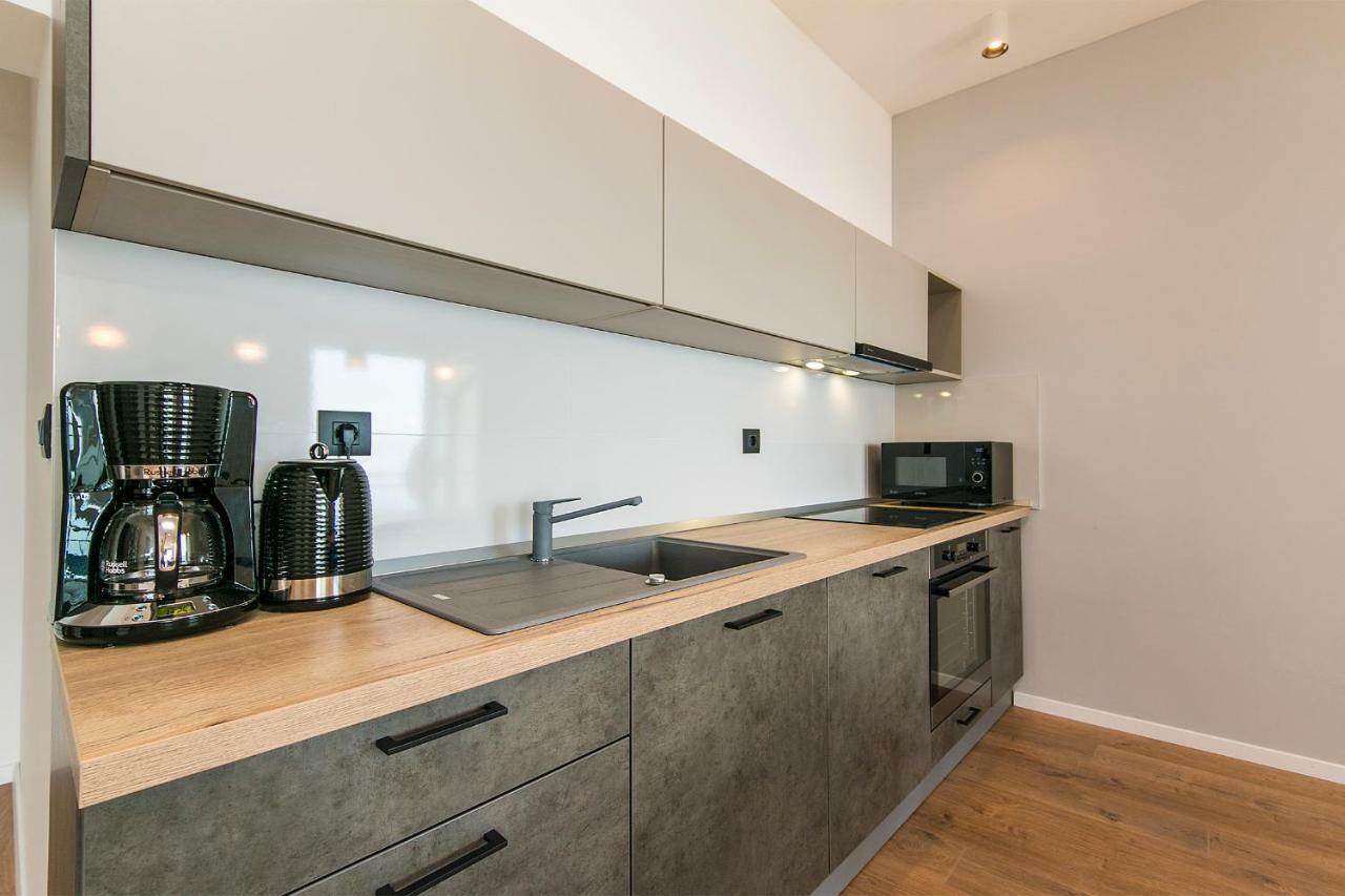 Apartments Juric Brela Εξωτερικό φωτογραφία
