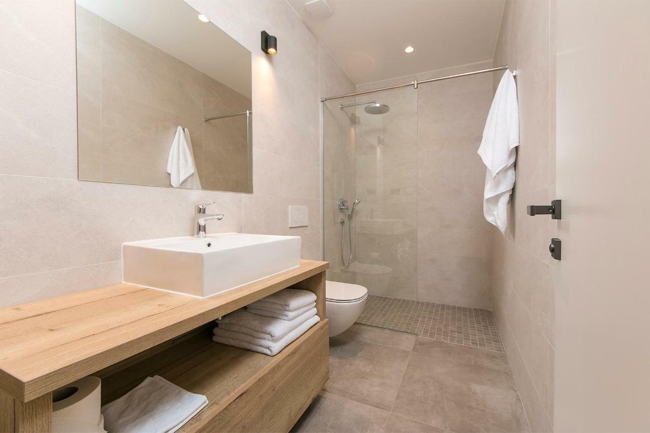 Apartments Juric Brela Εξωτερικό φωτογραφία